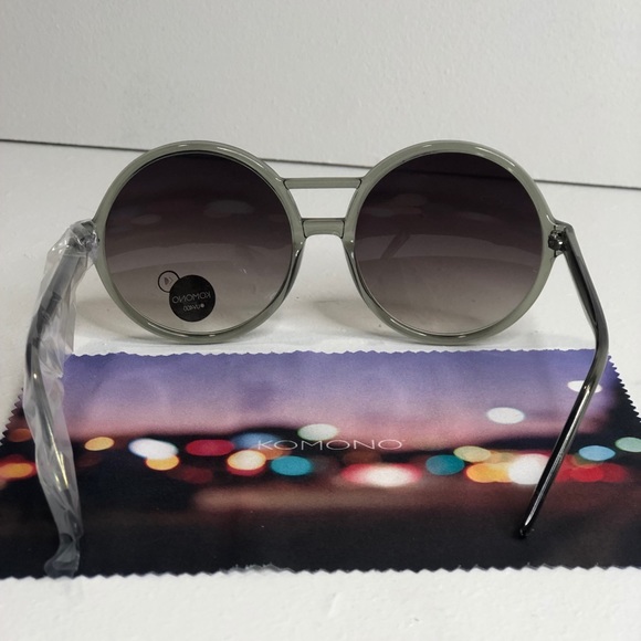 KOMONO Coco Black Smoke Sunglasses (NEW) - Picture 6 of 11